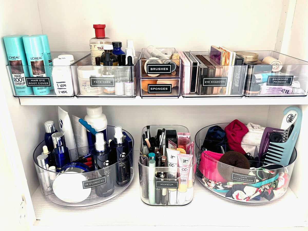 Uncluttered Haven_Bathroom Linen Organization_1