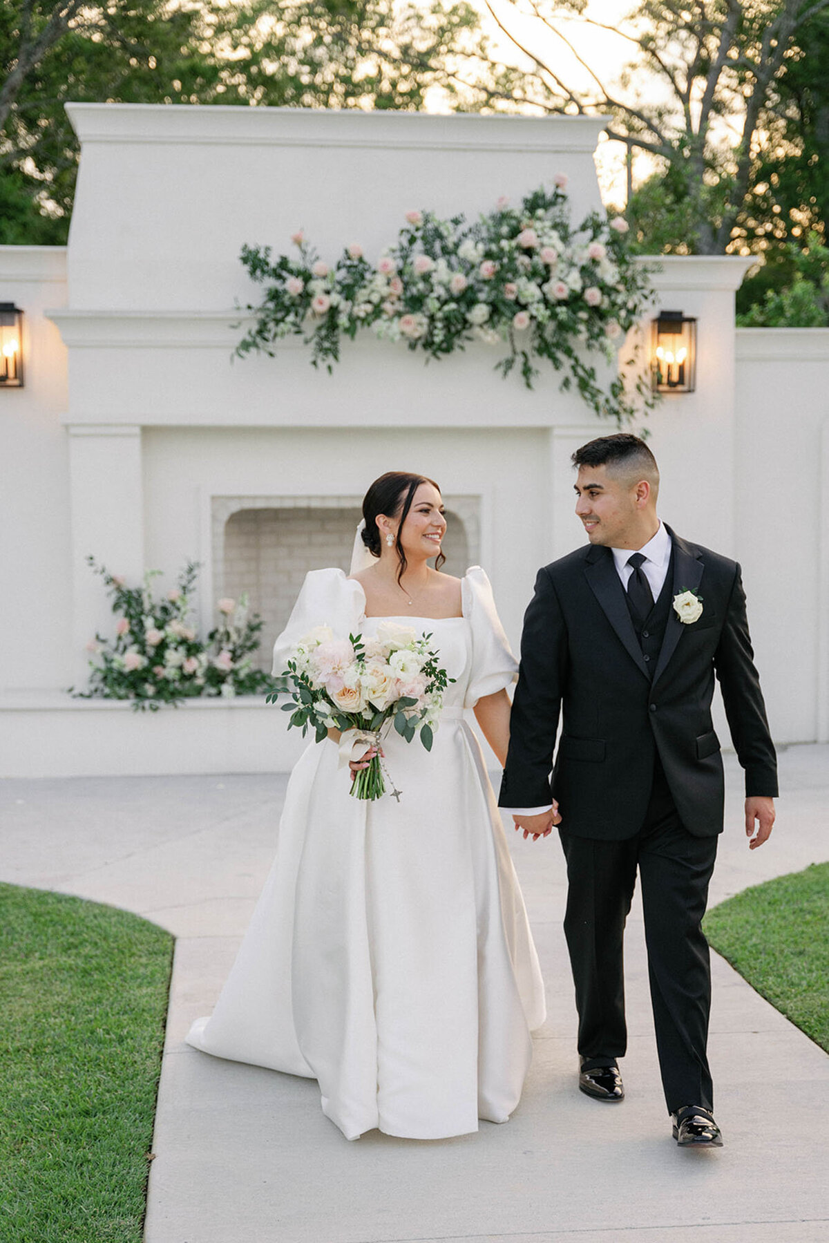 Lauren and Dylan's luxury wedding at Milicevic Family Vineyards