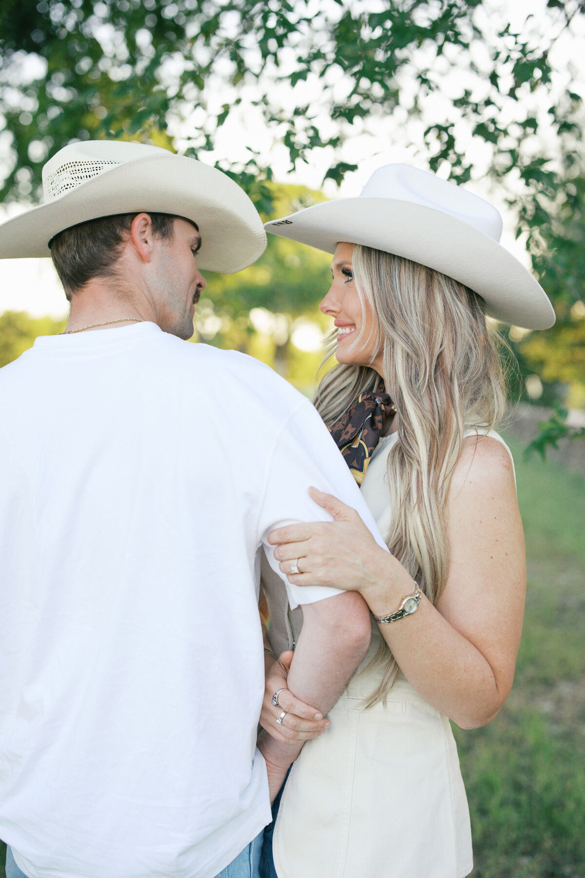 dallas-fort-worth-engagement-pictures