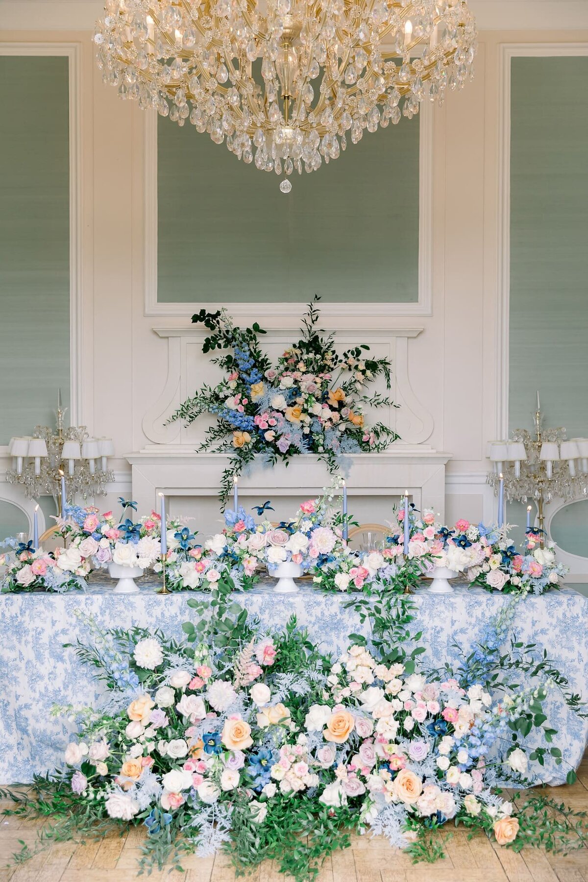 decoration-florale-nuances-de-bleus