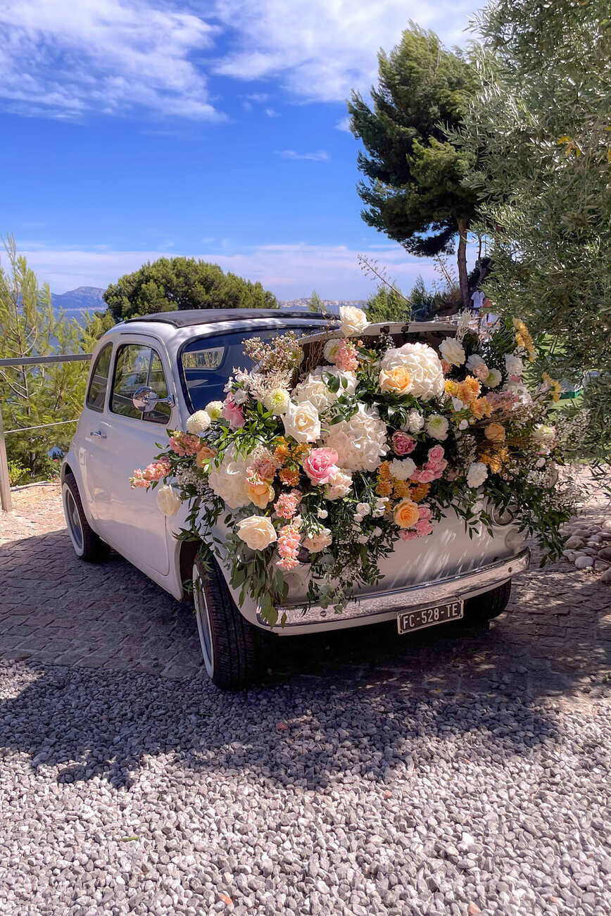 vintage-car-with-floral-design