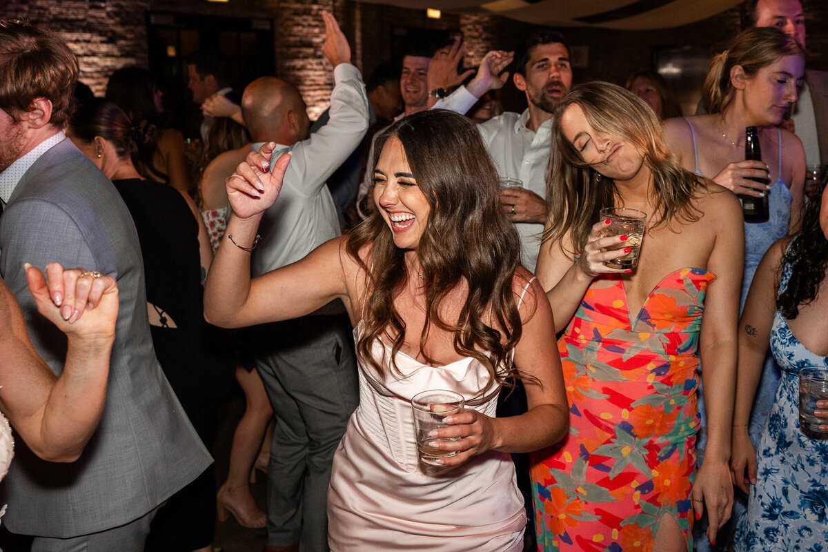 revel-motor-row-chicago-wedding-108