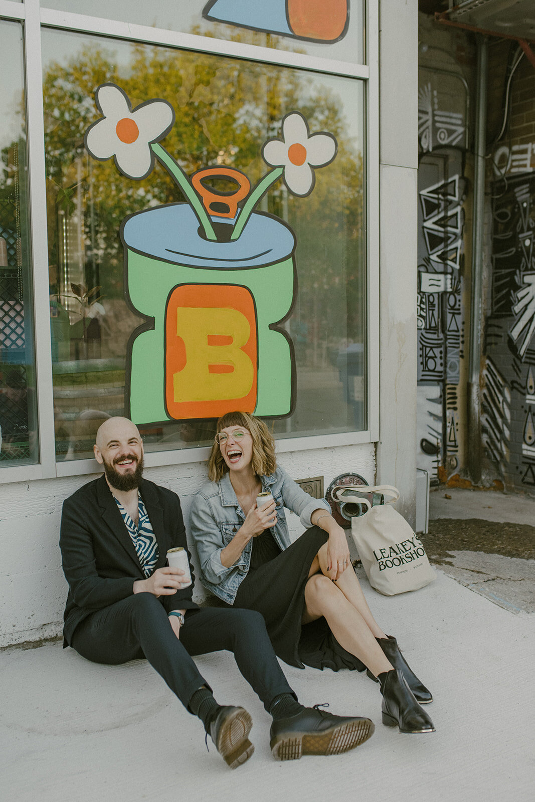 toronto-city-elopement-kensington-market-freespirited-romantic-fun-authentic-wedding-photography-2671
