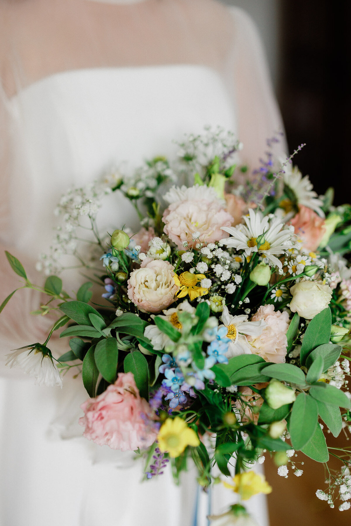 Modern_Chic_Chateau_Valouze_Destination_Wedding_Photographer-27