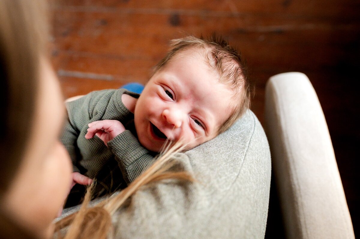 Baltimore-newborn-Photographer-05-min (2)