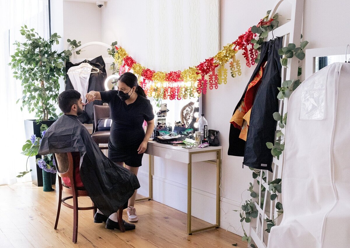 Indian-Chinese-wedding-Renaissance-getting-ready-5