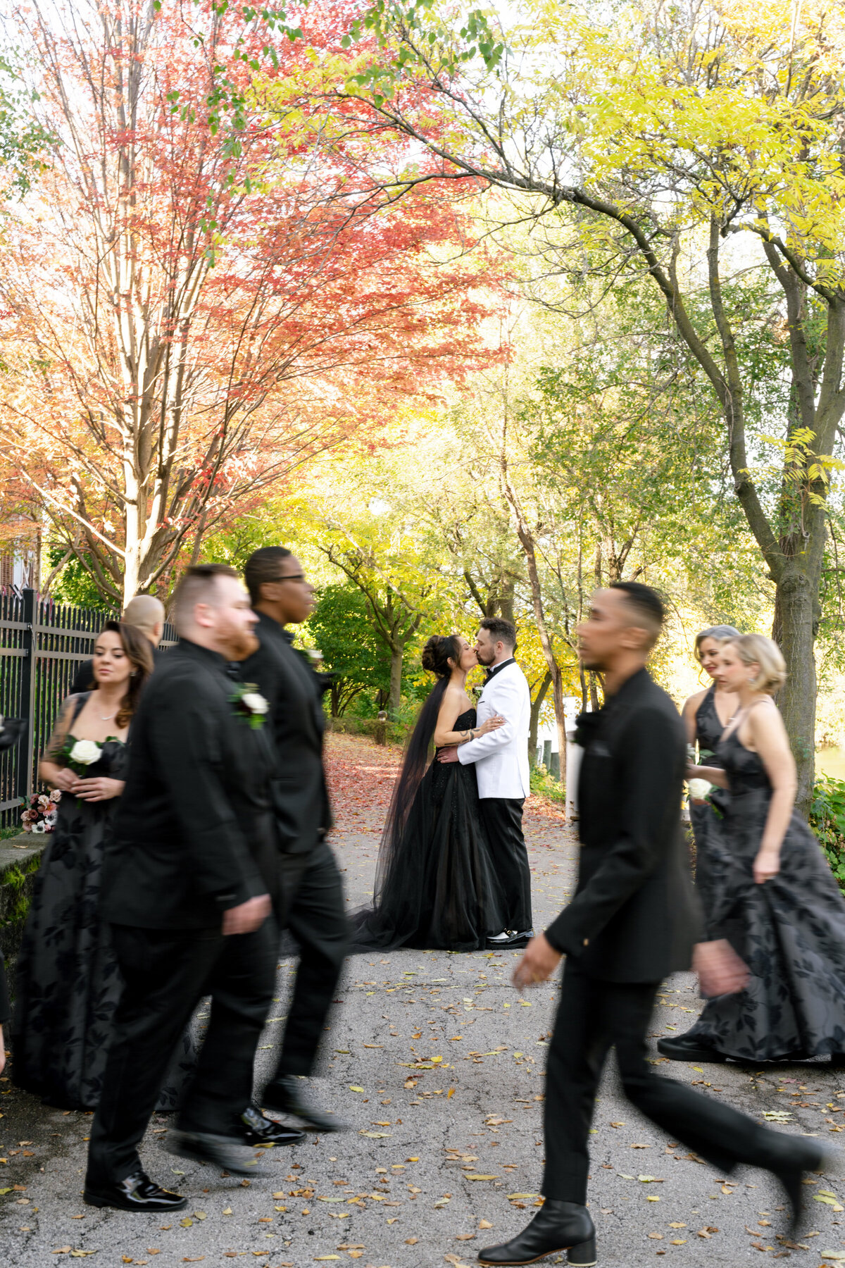Berlez-Aspen-Avenue-Chicago-Wedding-Photographer- Clementine-Events-Thistle-&-Plume-Shannon-O’Brien-Makeup-Daniela-Kosta-Beauty-Sarabande-The-Robey-Vogue-Magazine-Editorial-Edgy-79
