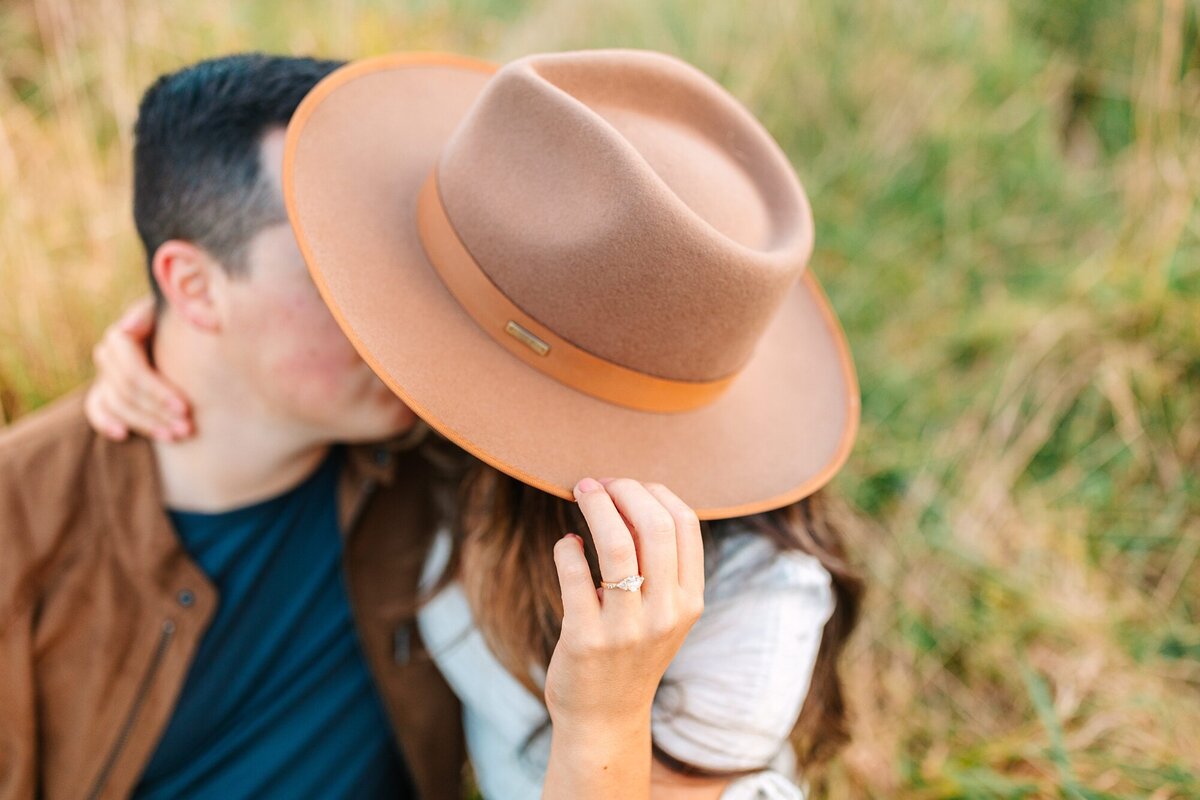 Kelly_Payeur_Photography_New_Hampshire_Fall_Engagement_Wagon_Hill_Photographer_0022