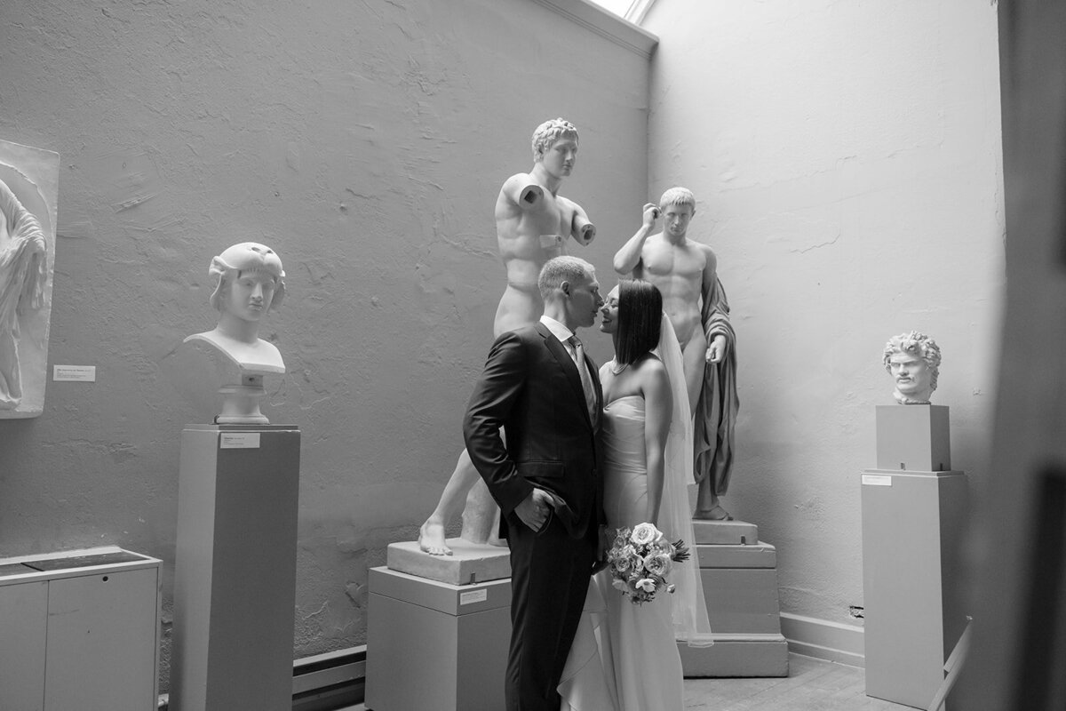 art-museum-wedding-nyc-photographer-love-melissa-549