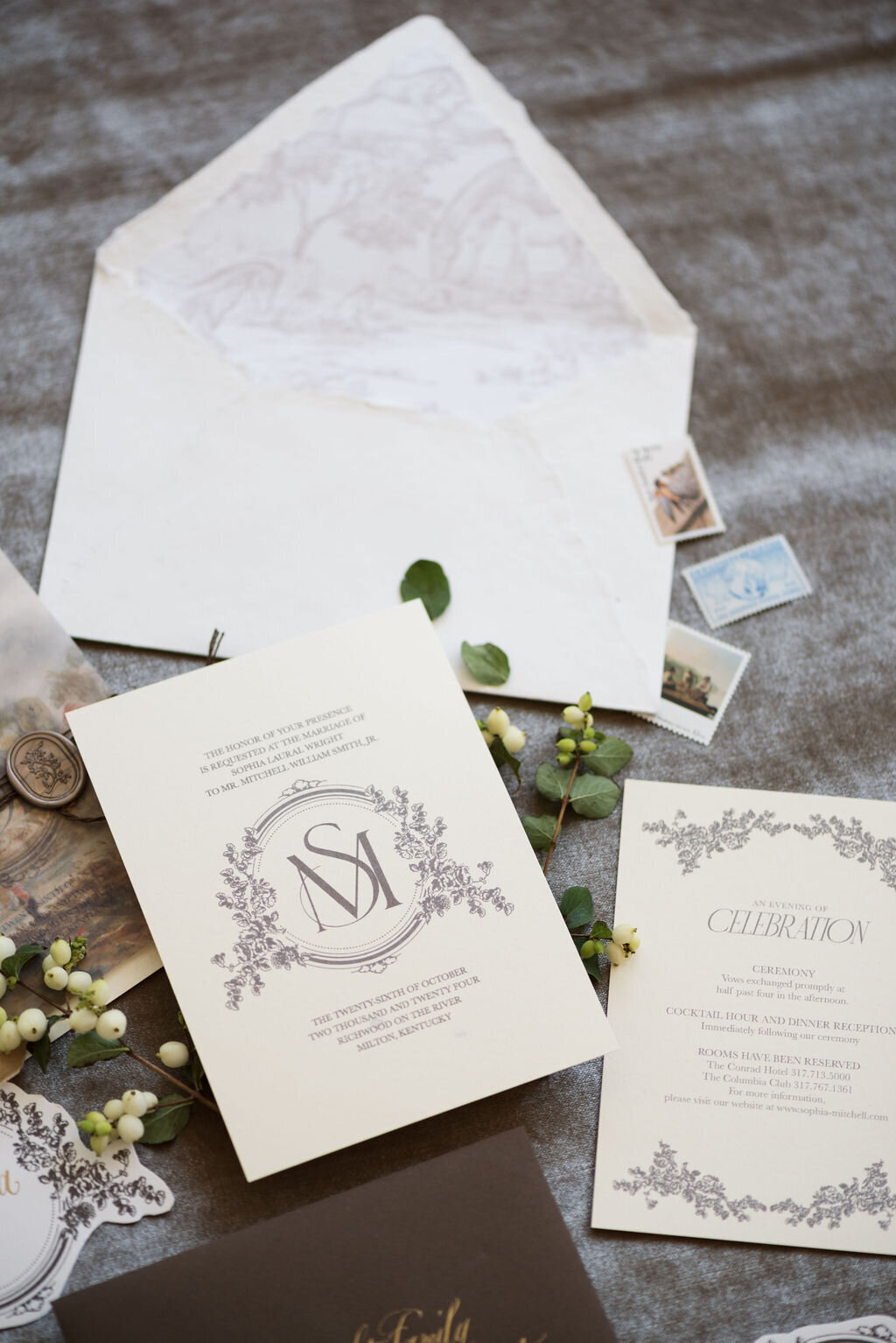 kentucky-river-estate-fall-wedding-details6