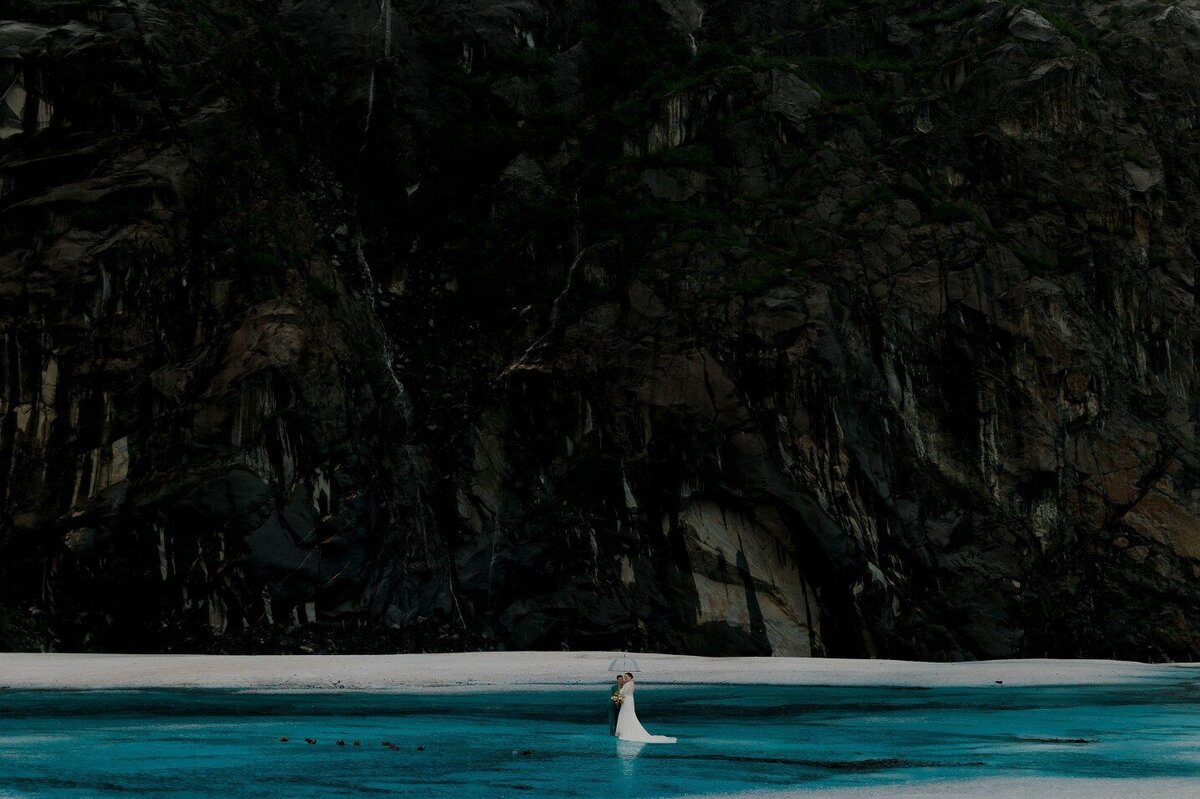 elope-in-minnesota-316