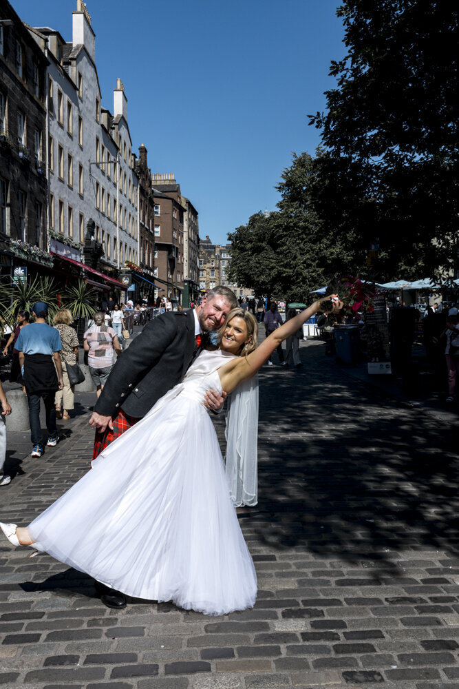 Edinburgh-Wedding-photographer-Ghillie-Dhu-79