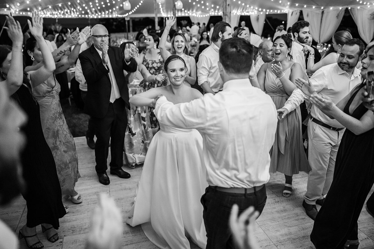 guilford-yacht-club-wedding-reception-jen-strunk-events