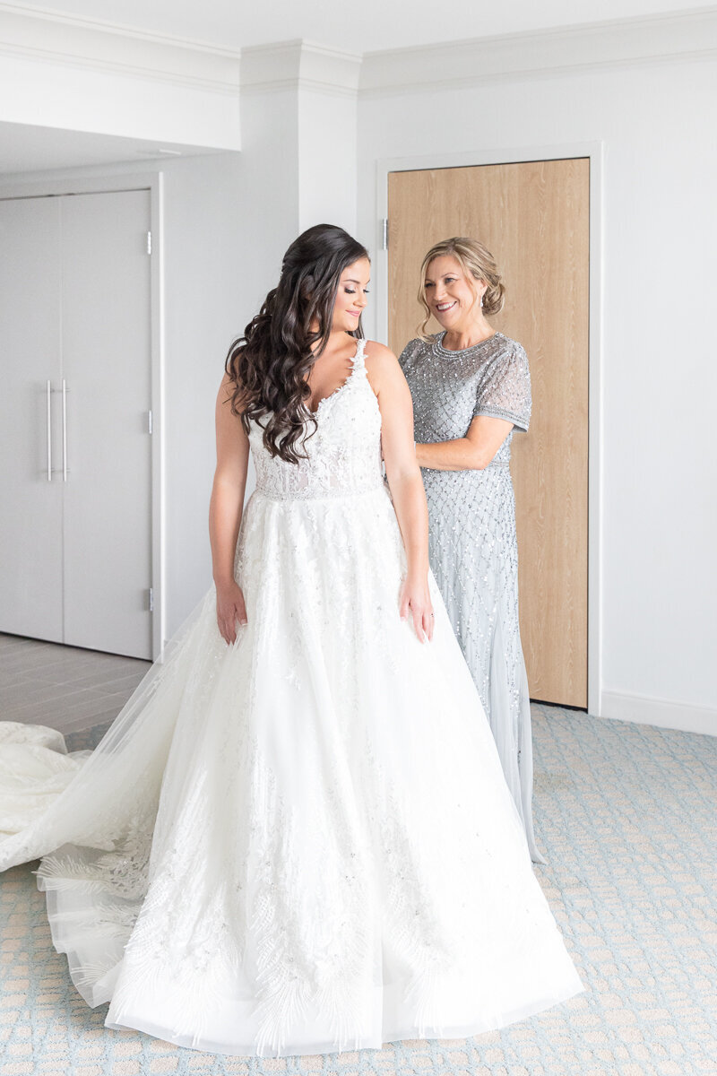 Zach & Giuliana Wedding at Epping Forest Yacht Club-9