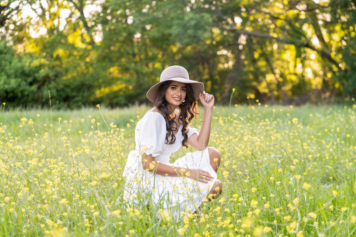 Dallas-senior-pictures-field