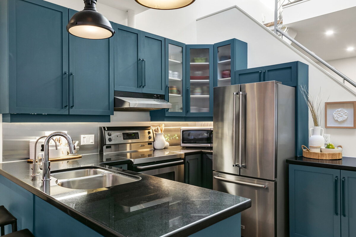 22-web-or-mls-15_010_Kitchen