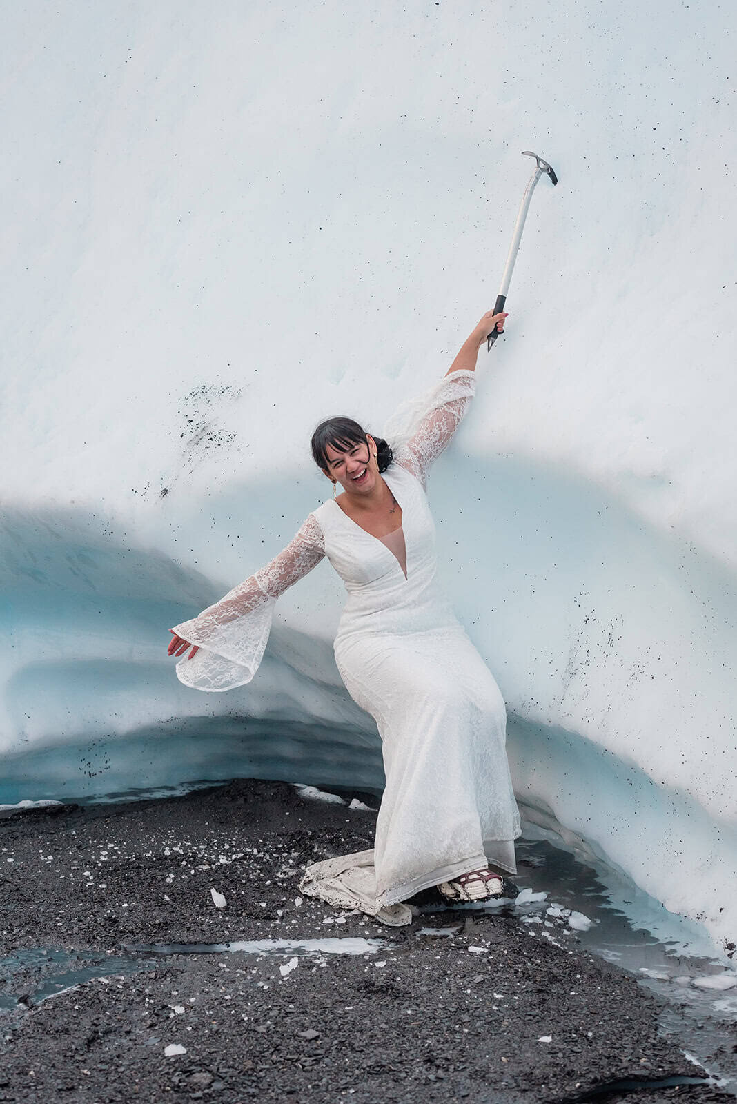 alaska-on-glacier-wedding-experience-Soul-and-Sky-Weddings