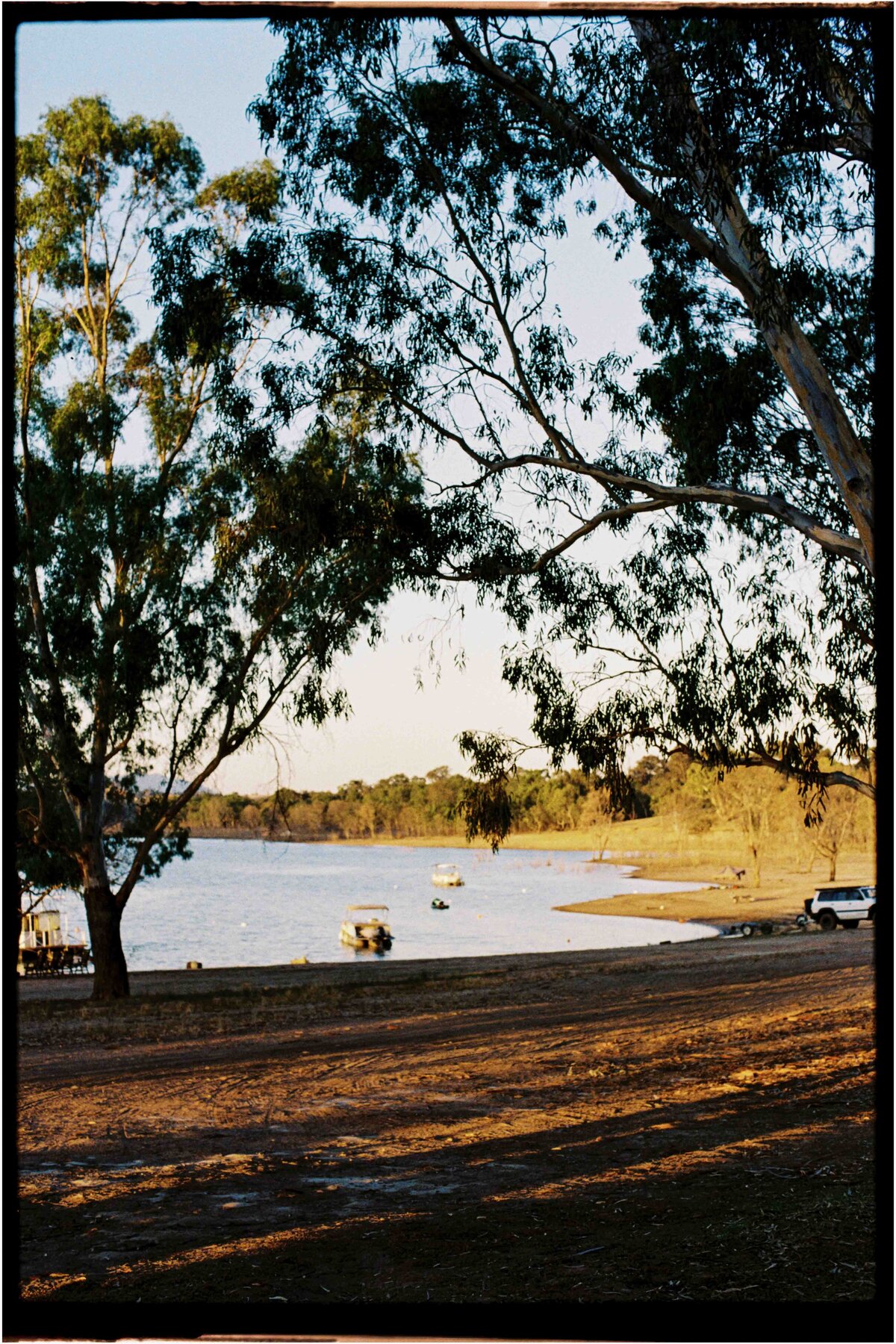 melbourne-burnt-creek-wedding-mansfield-16-2