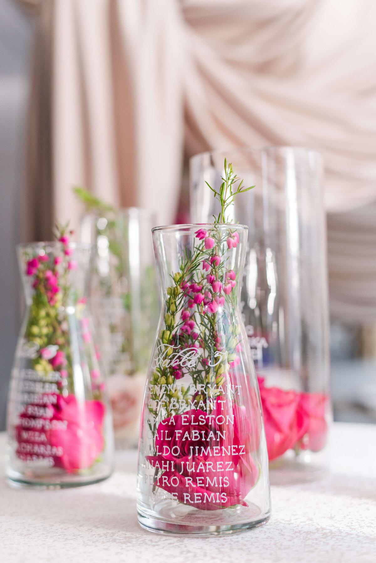 Chicago-Wedding-Reception-Seating-Chart-On-Vases