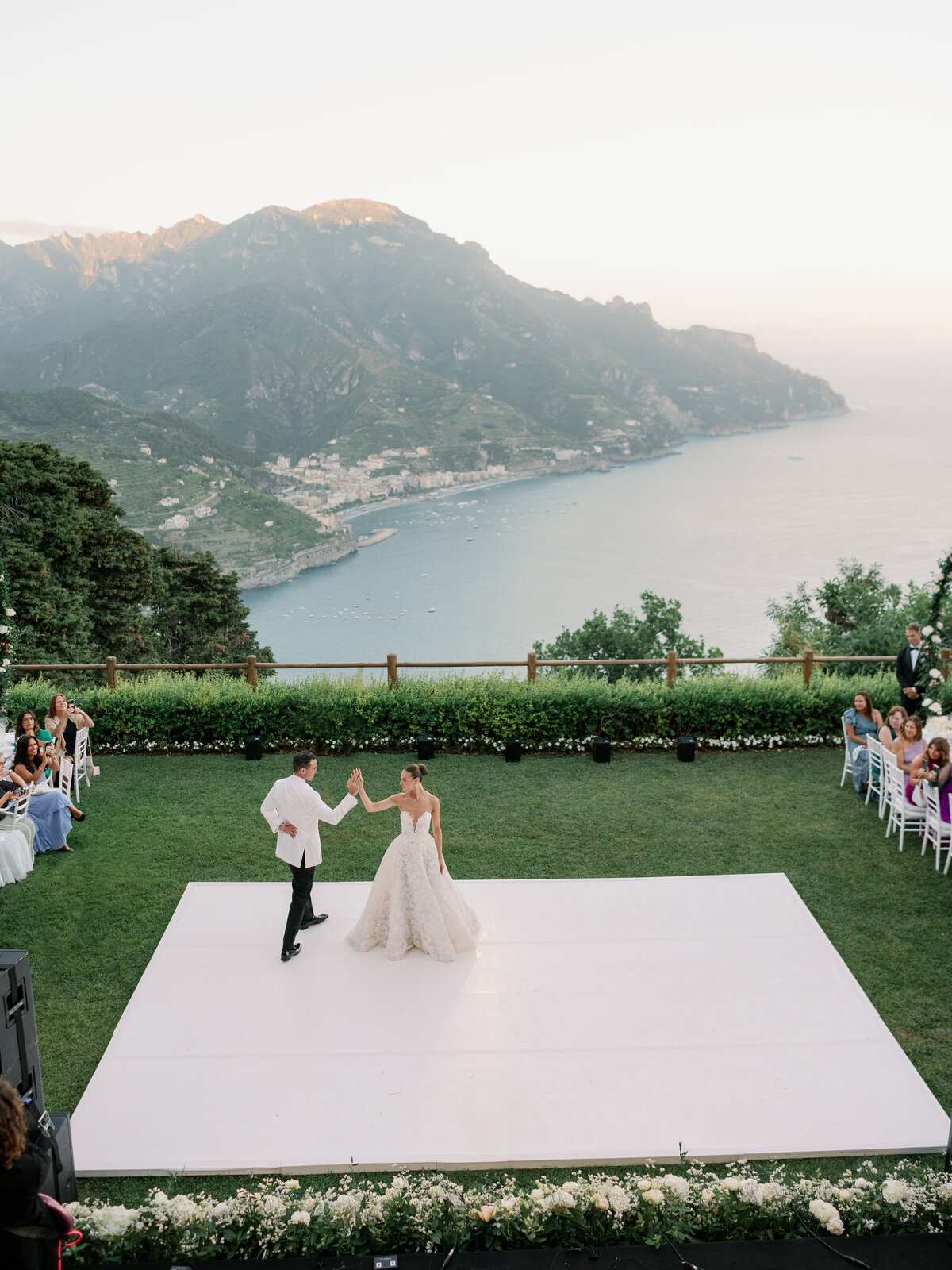 Luxury Wedding In Ravello by Destination Wedding Photographer Liz Andolina46