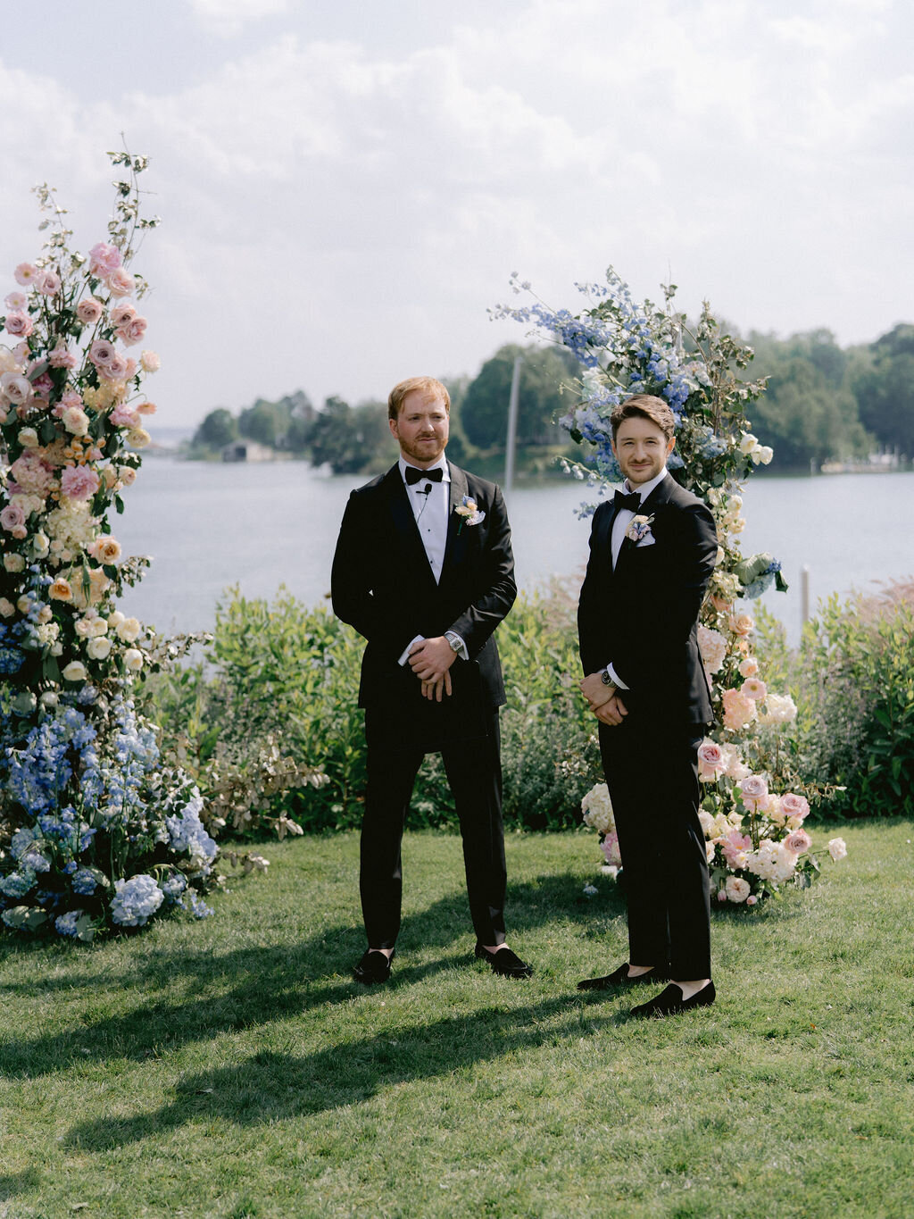 NikkiSanterre_EastCoastLuxuryWeddingPhotographer_TidesInnWedding_Katie&Greg-235