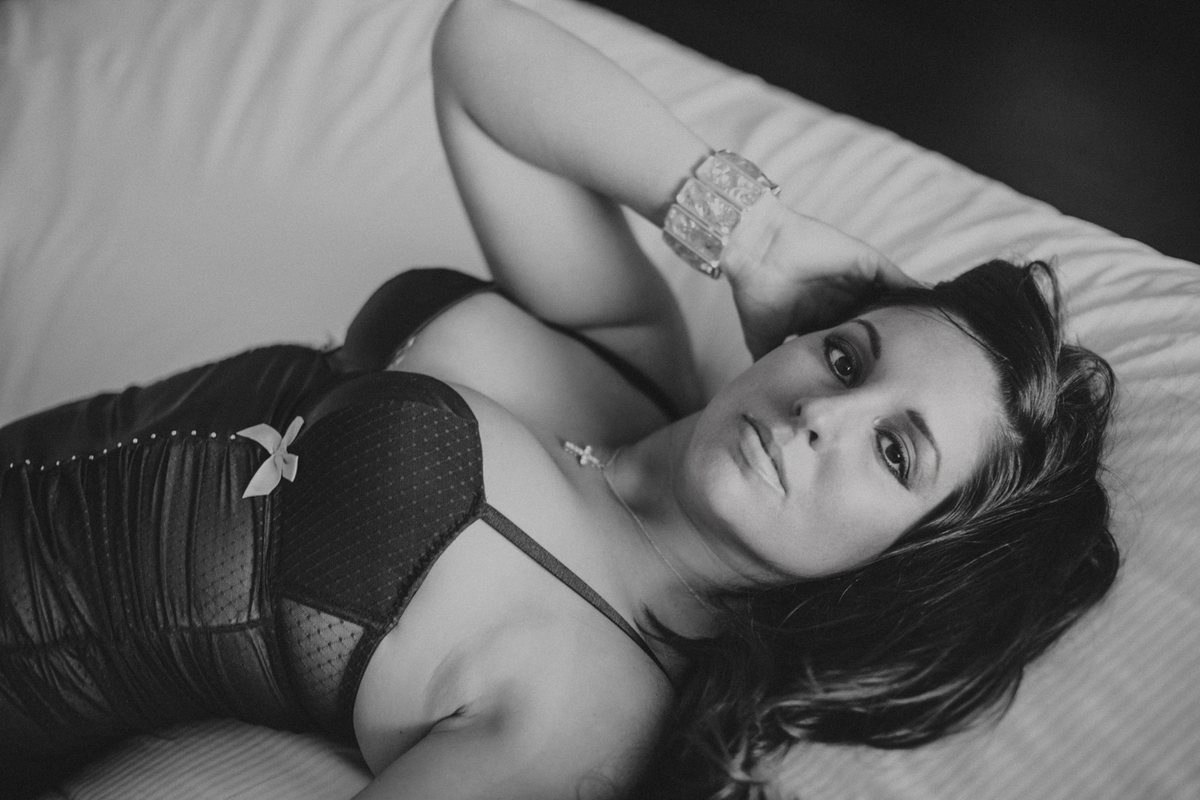 Novalyric-Adam-30-30-boudoir-19-3