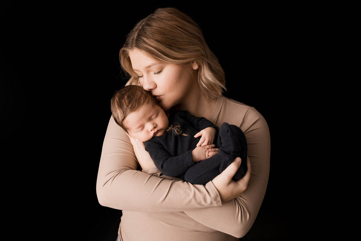 taborn-riowinewbornphotographer--29