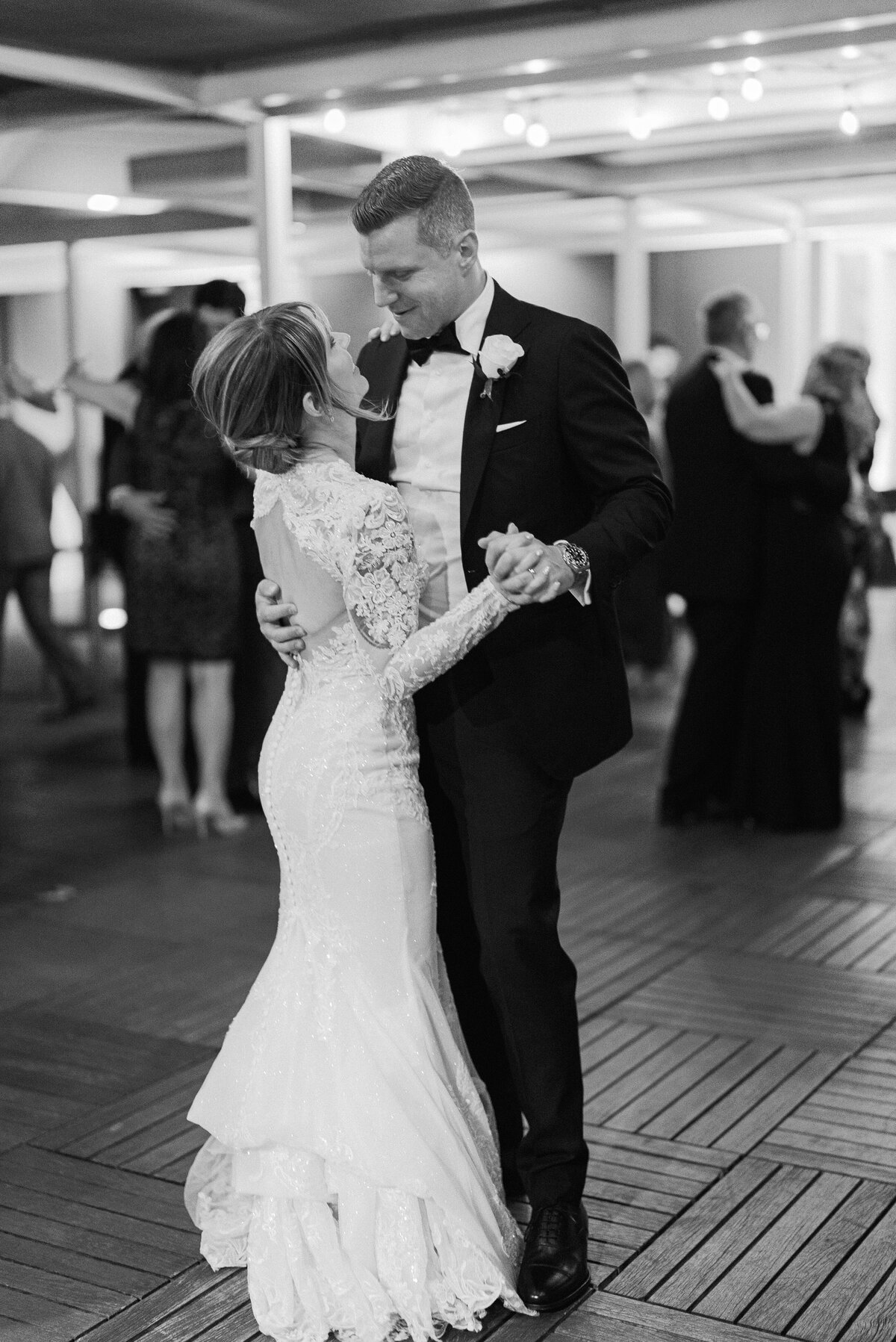 Kristen Weaver Photography Orlando Florida Destination Photographer Worldwide Wedding Editorial Fashion Inspired Clean Film KWP -0827