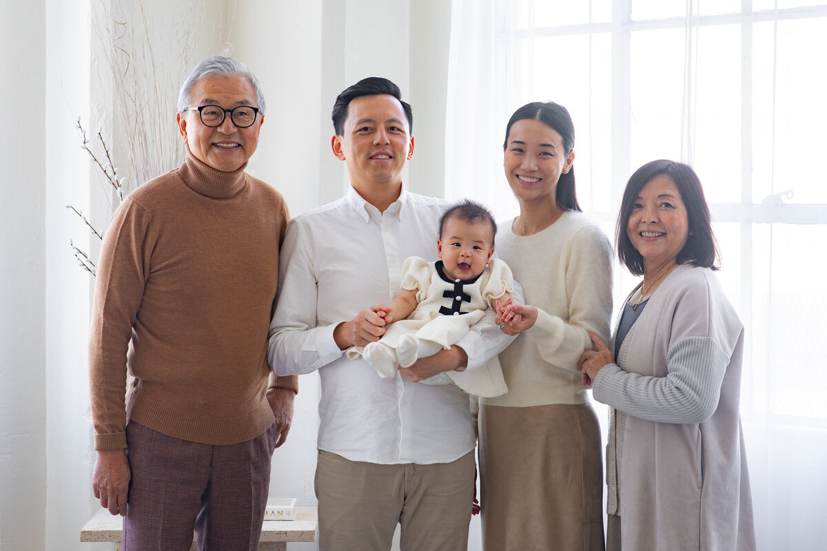 chic-dtla-family-portraits-11