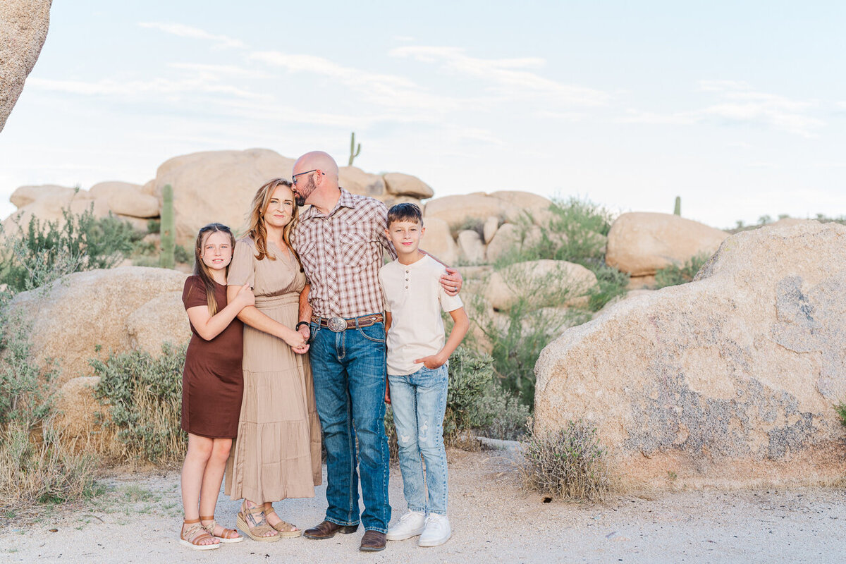 Gilbert-Arizona-Senior-Graduation-photographer-makayla-gabrielle-3
