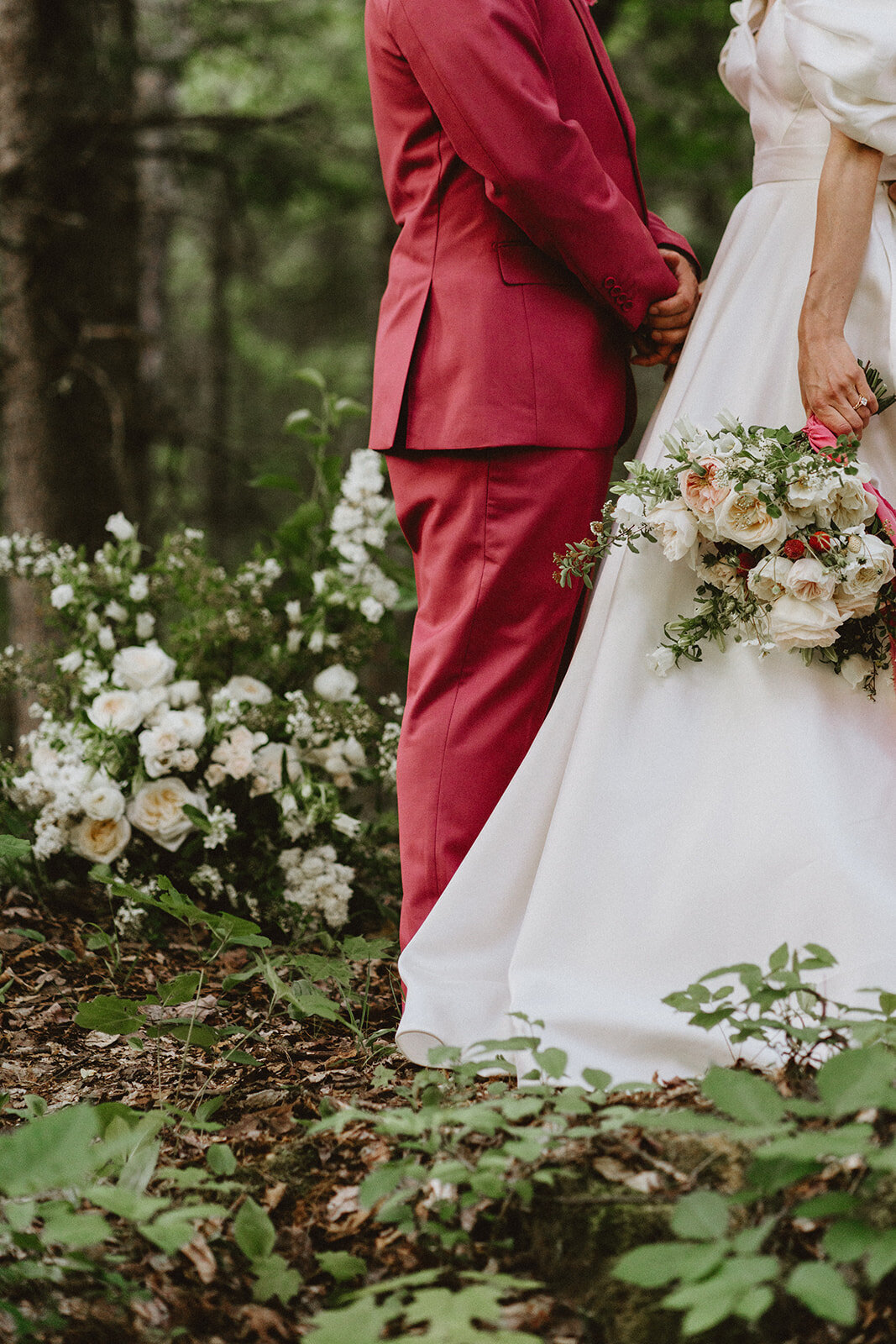 Danielle-Aisling_Strawberry_Fields_Elopement_Ottawa-100