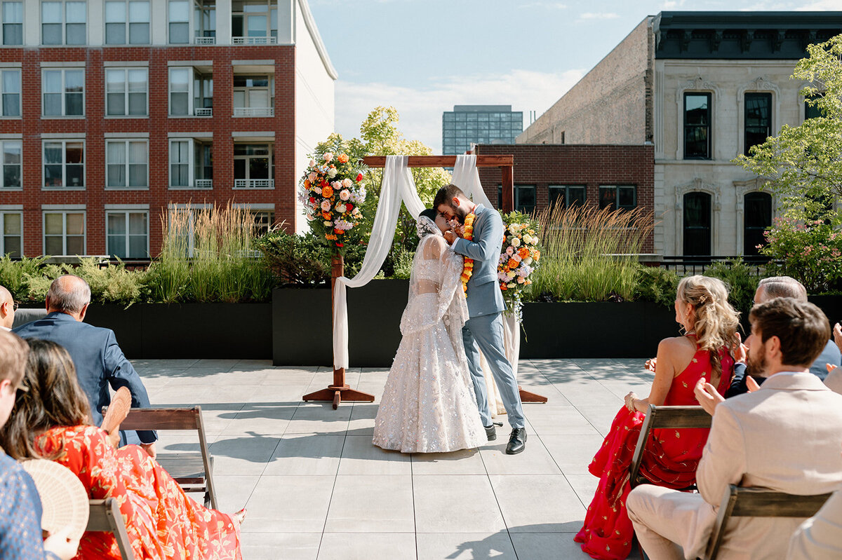 luxury-and-intimate-Indian-fusion-wedding-at-Loft-Lucia-in-Chicago-Illinois-198