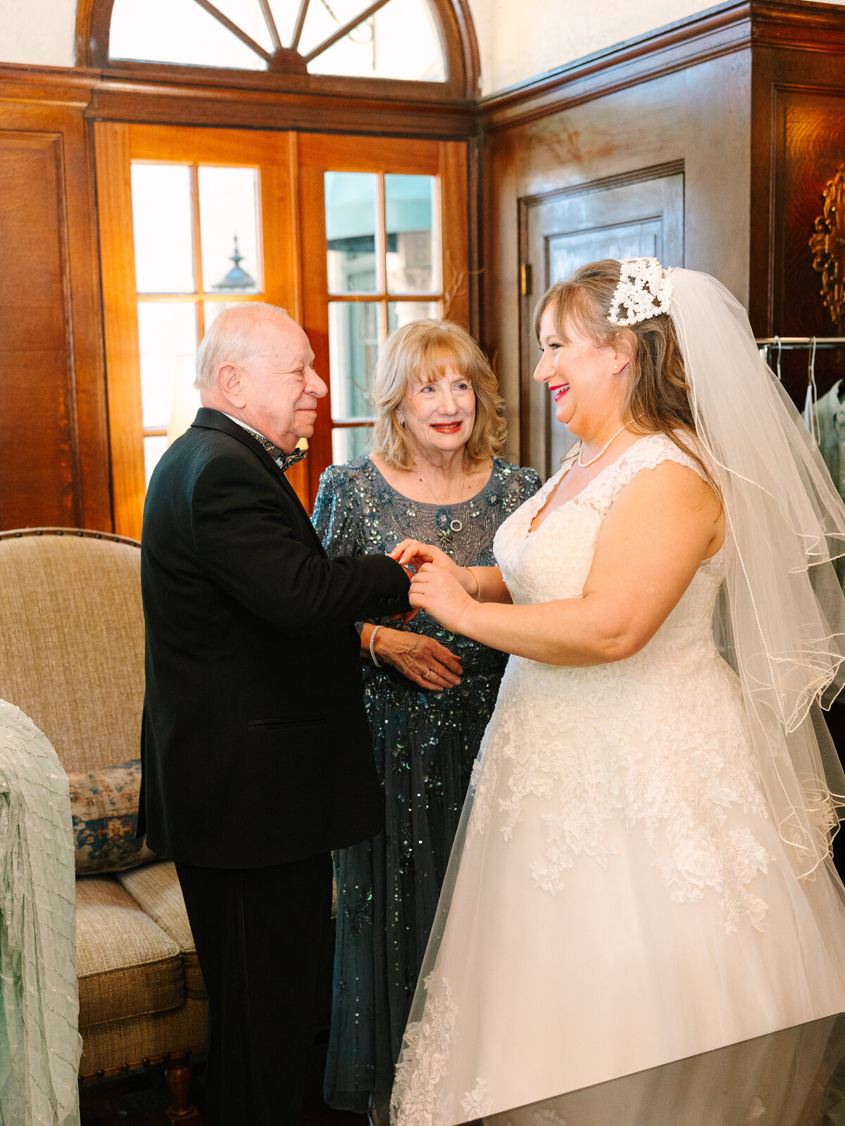 LAURA PEREZ PHOTOGRAPHY LLC EPPING FOREST YACHT CLUB WEDDINGS ADINA AND WES-56