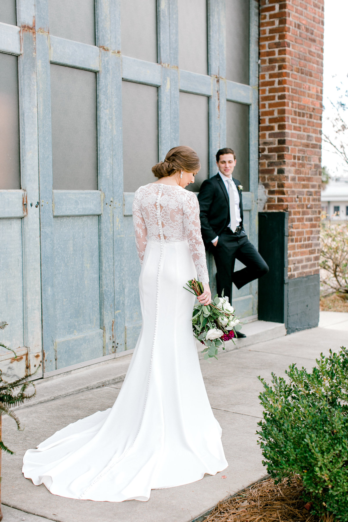 33_Serena & Hunter Wedding_Lindsay Ott Photography