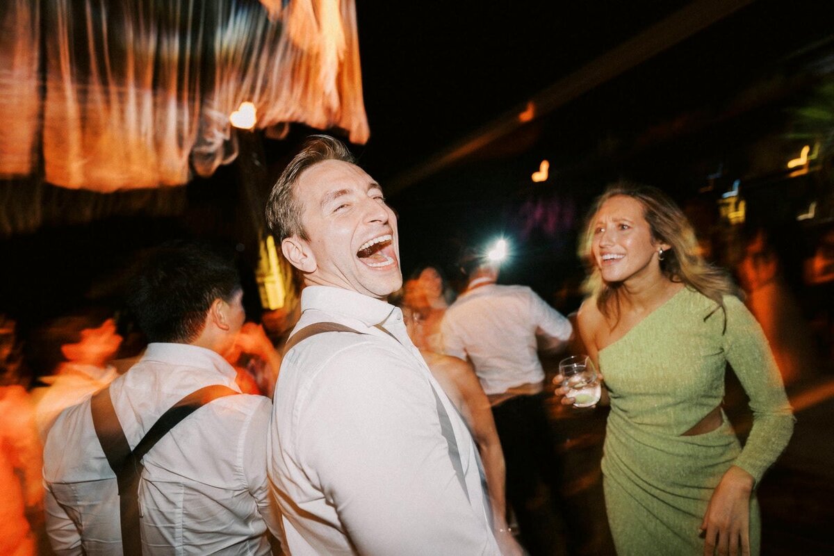 W7-Wedding-Photos-Emily-and-Michael-2024-05-26-2500px-1494
