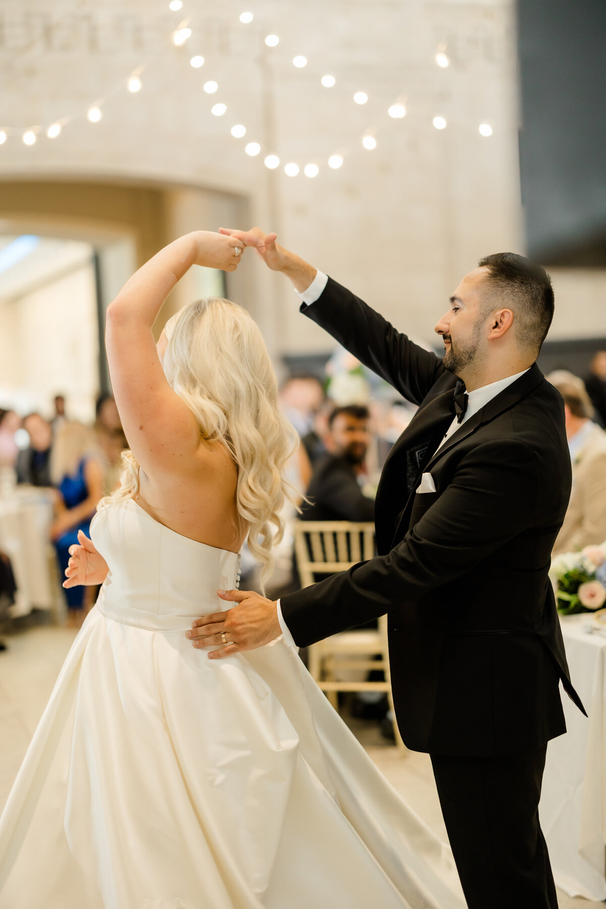 kasia-sickau-photography-cincinnati-ohio-wedding-photographer-caitlyn-mohammed-cincinnati-art-museum-wedding7