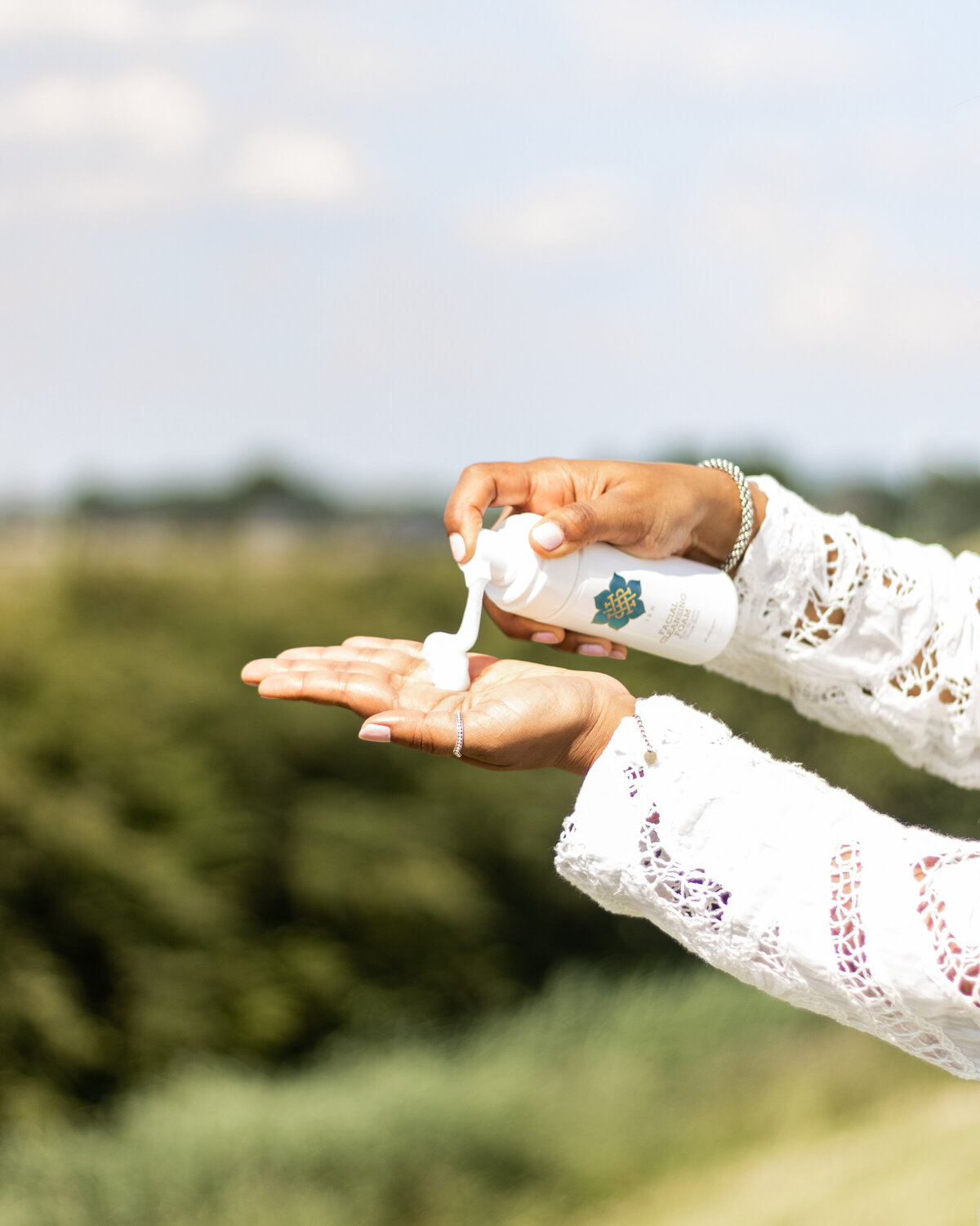 hands 3
