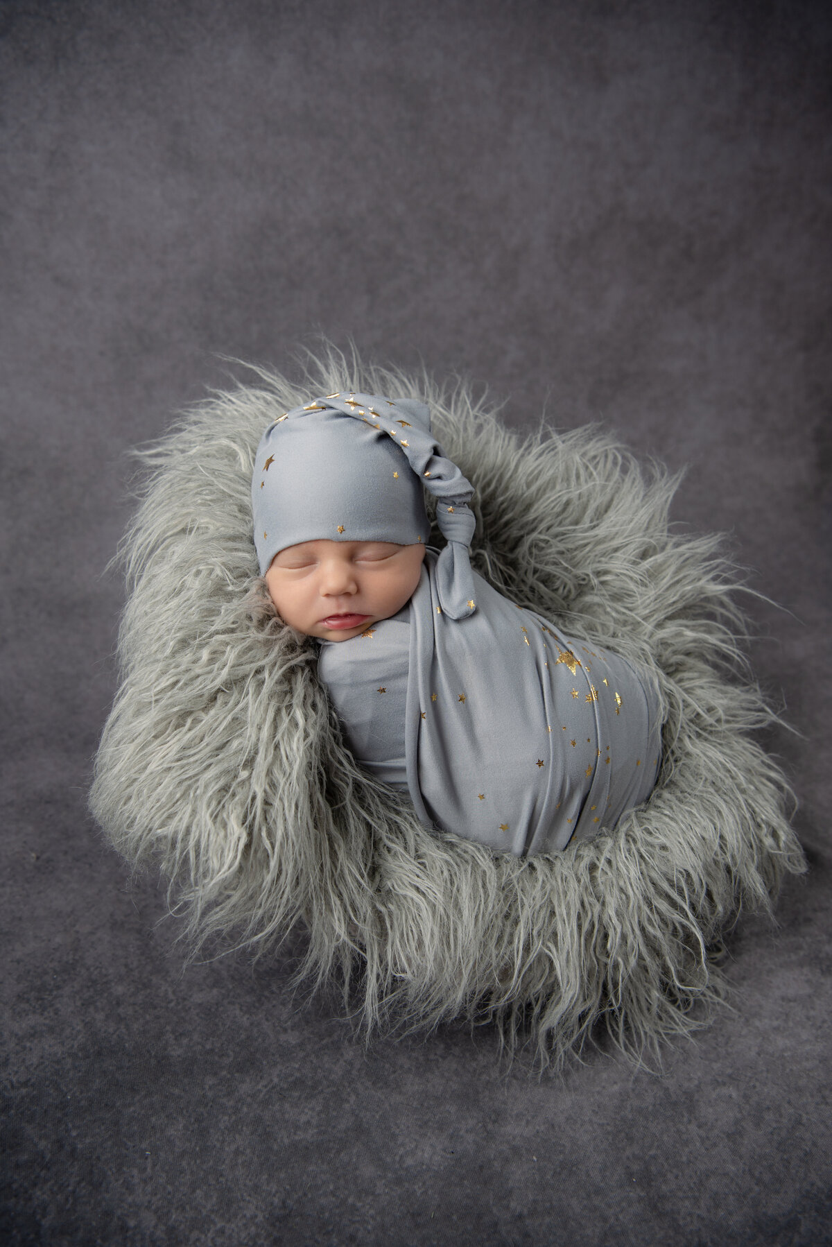 Dolci Momenti Photography, Pennsylvania award winning newborn