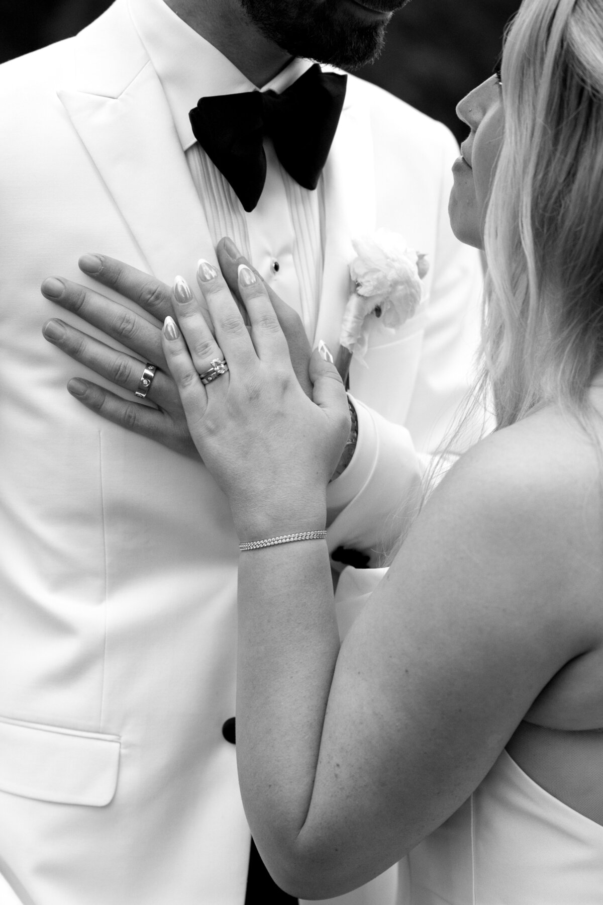 Sara & Joni Wedding Samples-181