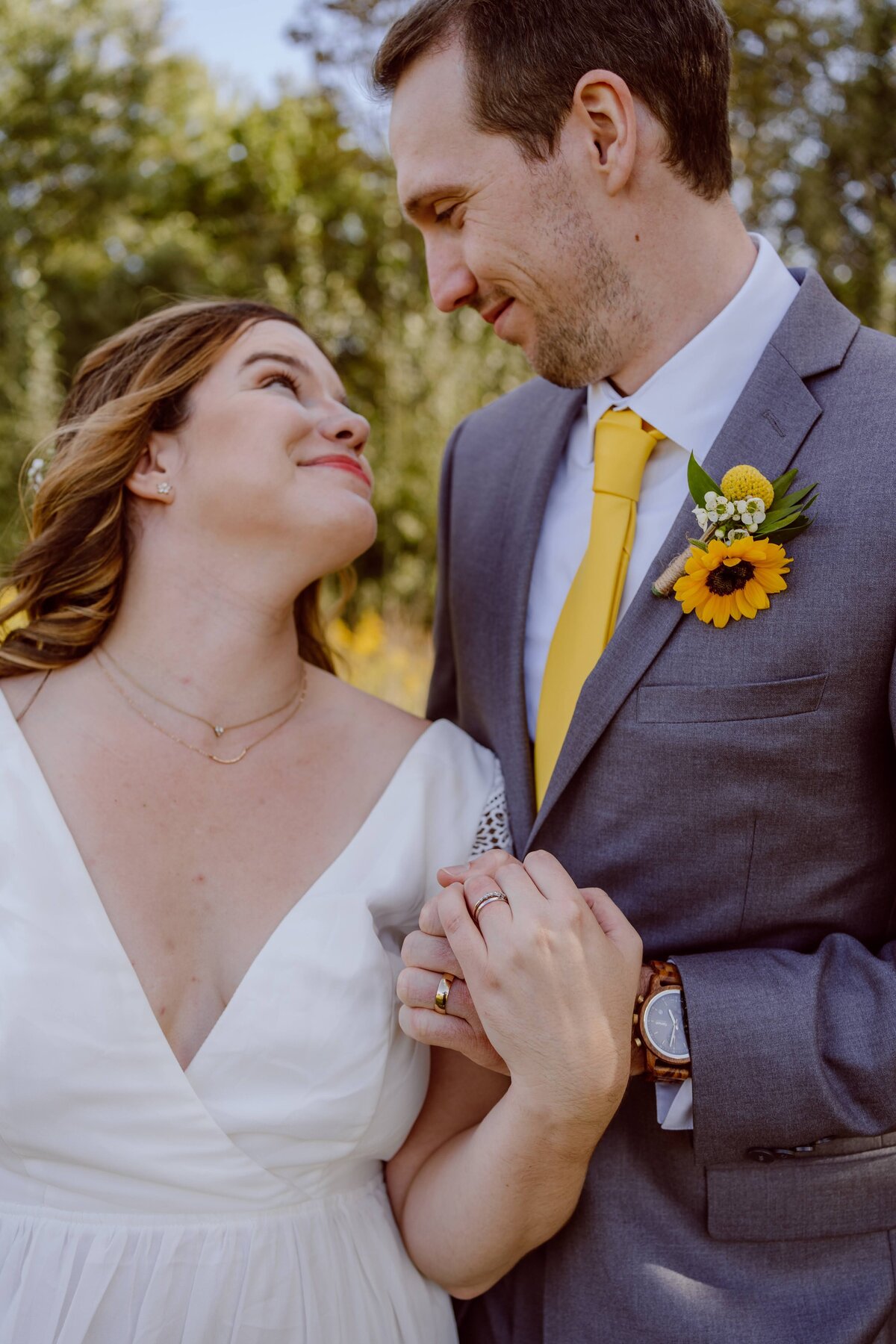 R&J Wedding Flowers by Mapleton Acres19