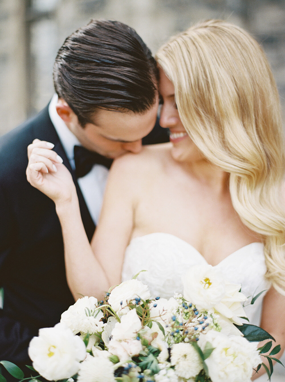 00122Will Reid Toronto Wedding Tirnity College Chapel Acradian Loft