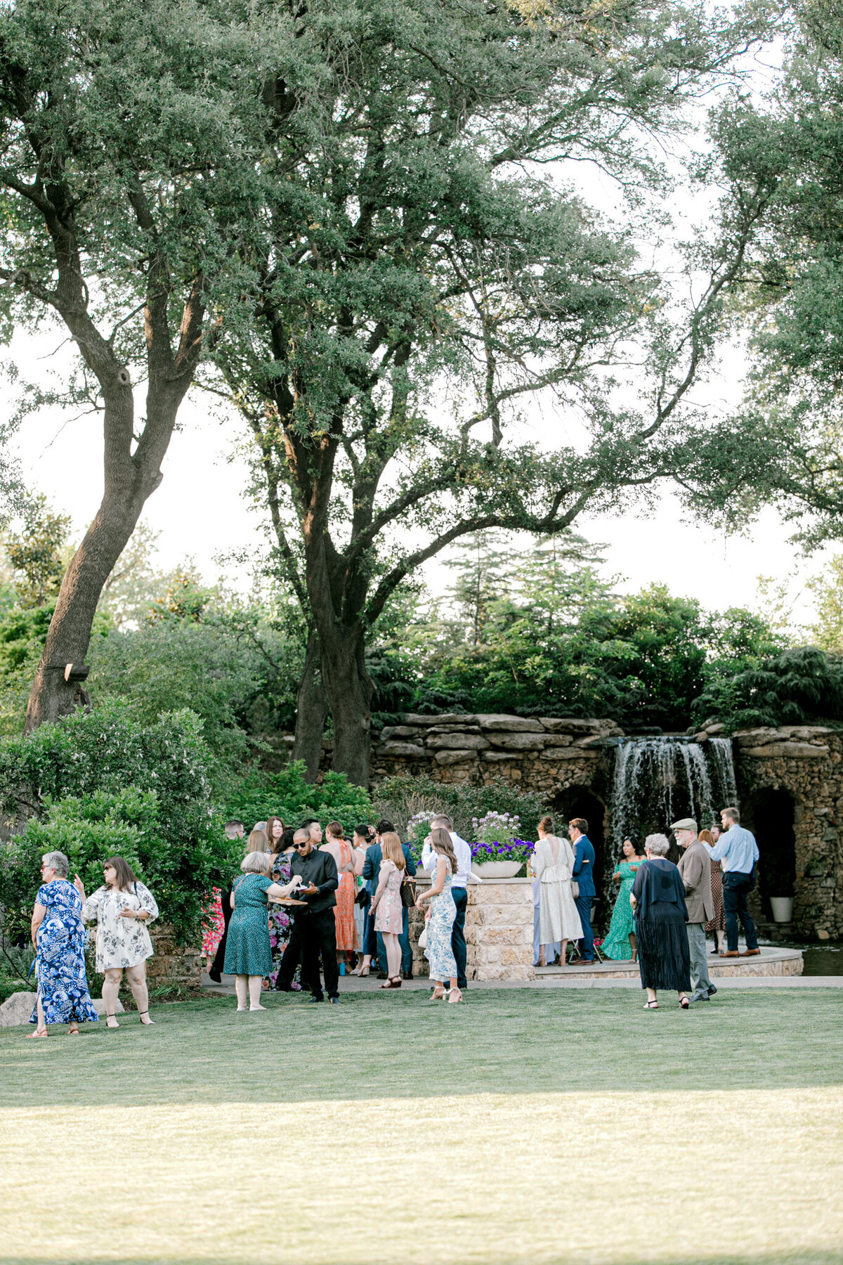 Gena & Matt's Wedding at the Dallas Arboretum | Dallas Wedding Photographer | Sami Kathryn Photography-225