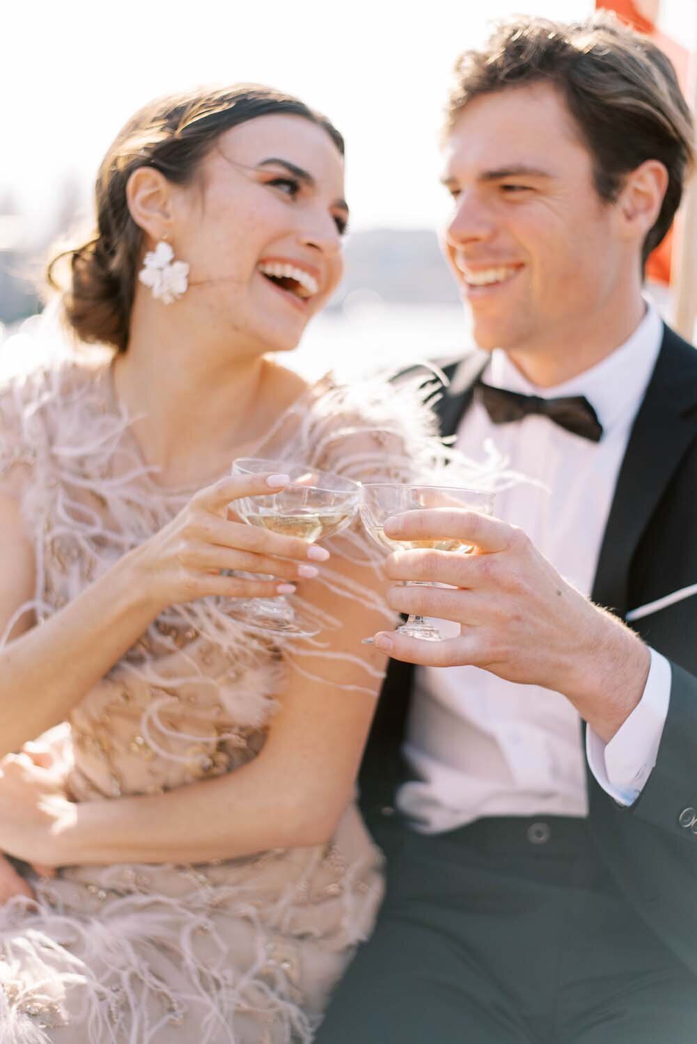 Paris wedding elopement on the Seine private boat Veronique Lorre floral designer Ruth Terrero Photography14