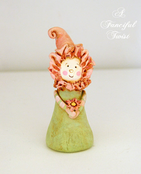 hazel-springbottom-mcbonnet-front