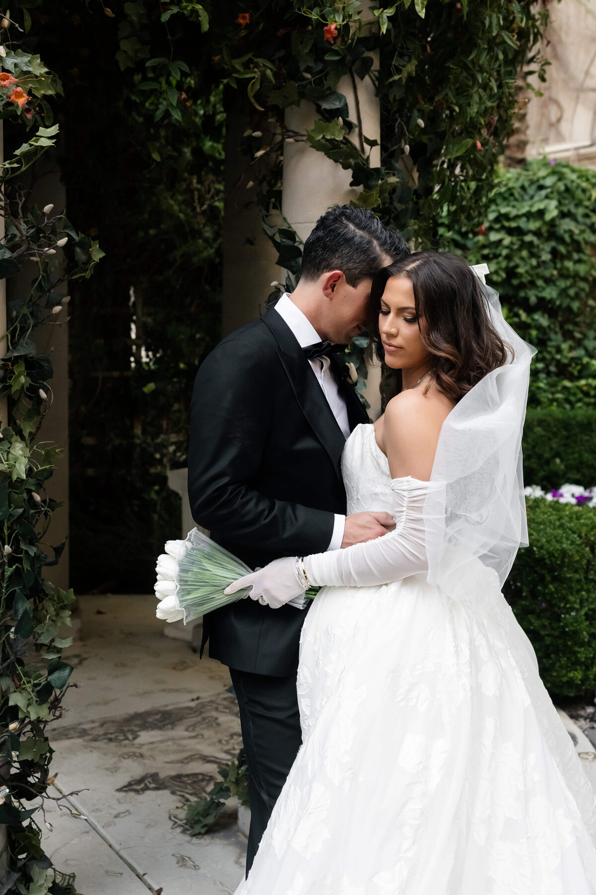 15riskyexposure_samantha-rydge_las-vegas-elopement-photography