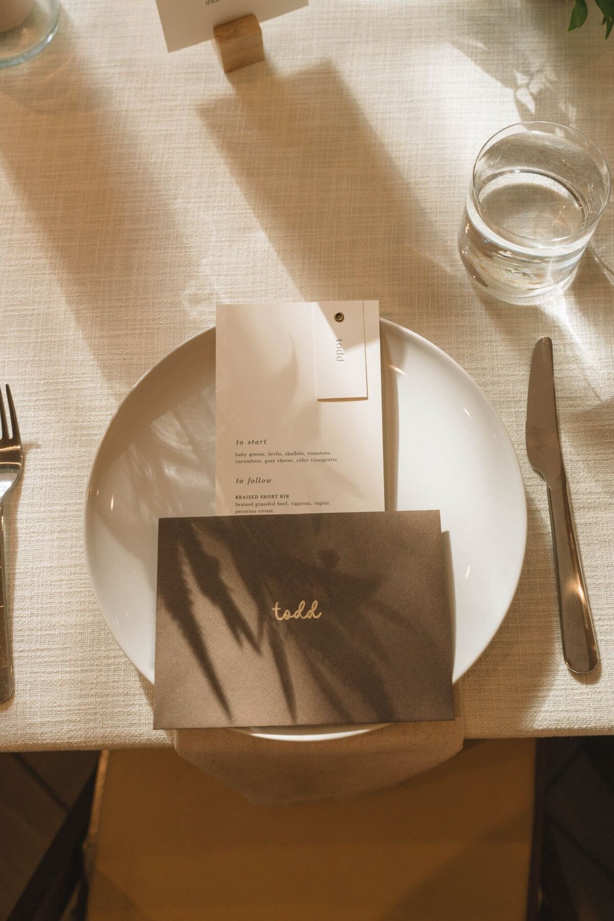 pretty-palm-leaf-event-co-caroline-and-phillippe-wedding-53