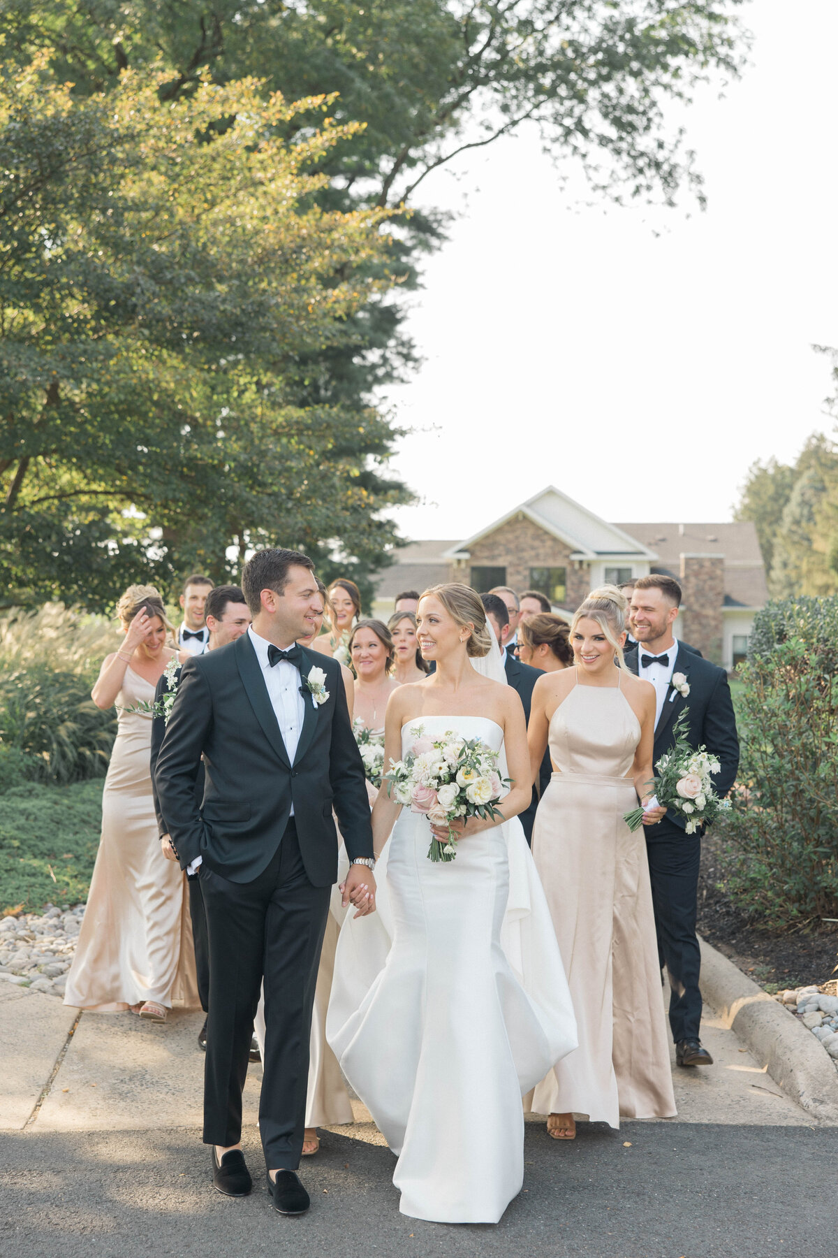 Molly Sue Photography New Jersey + East Coast Wedding Photographer Romantic Imagery Engagement Lifestyle Heirloom Wedding Albums49646