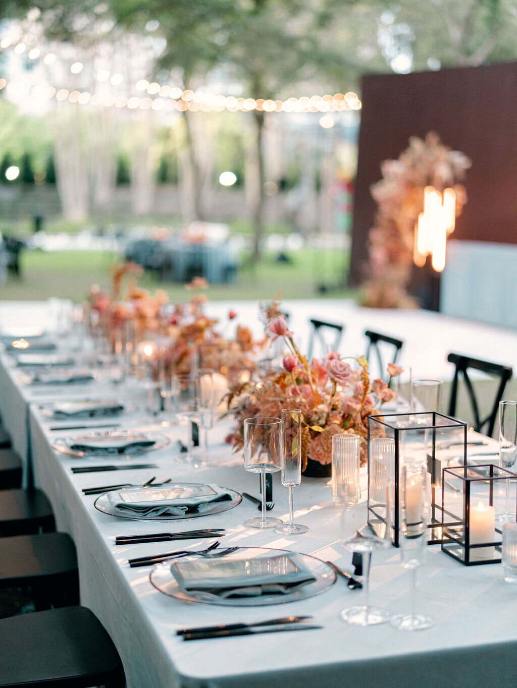22-modern-black-tie-nasher-sculpture-center-wedding