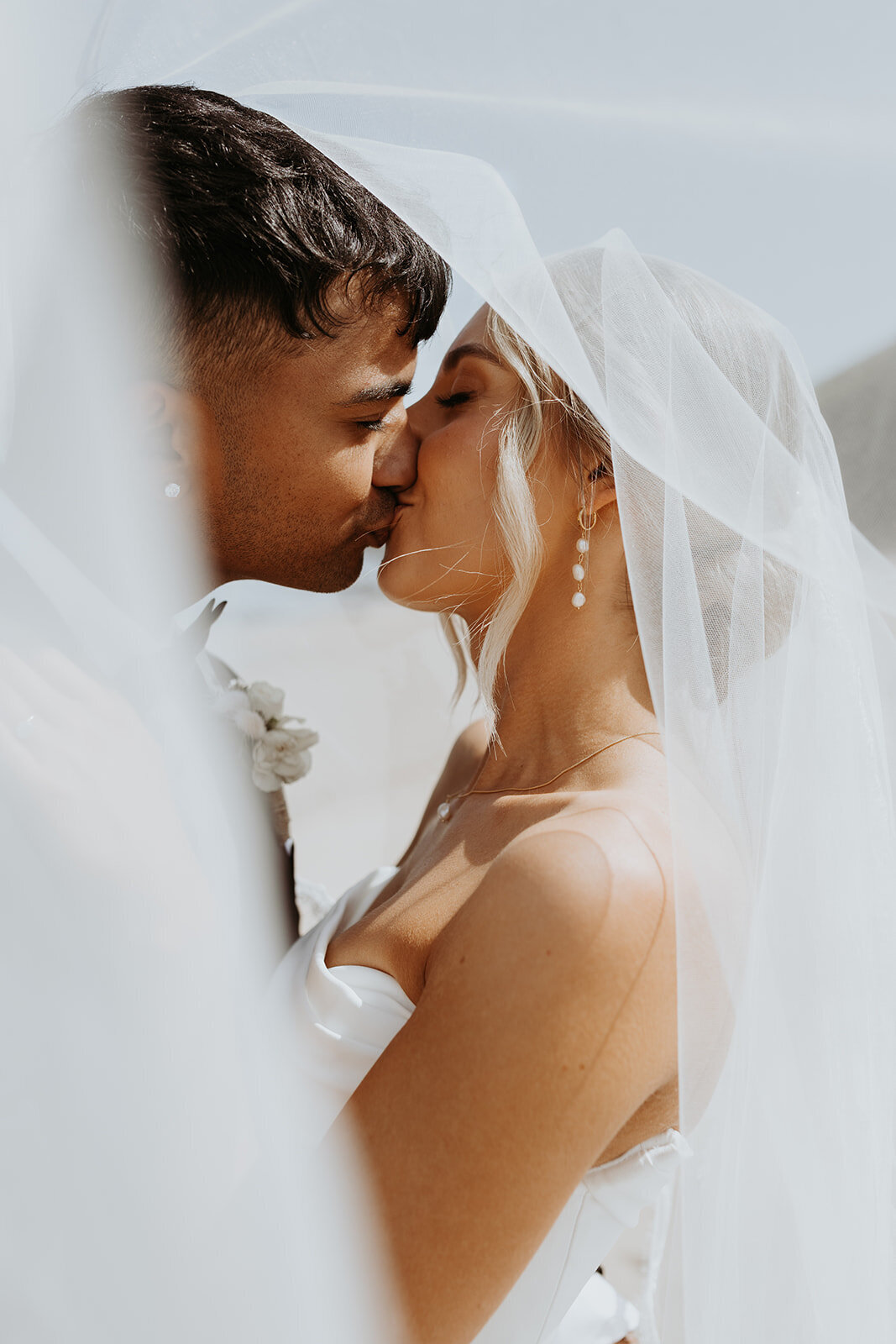 Sneak peek (55 of 195)