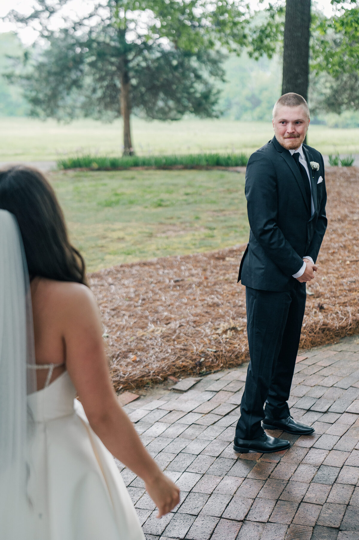 erik_sam_wedding_first_look-4